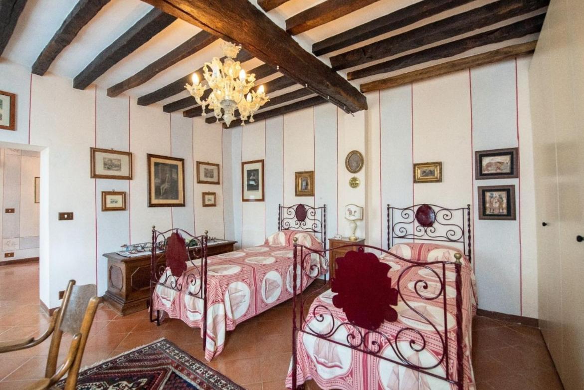 Villa Ottocentesca Immersa Nel Verde Montecavolo Ngoại thất bức ảnh